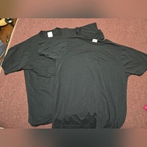 REI Men's Basic T-Shirt LOT Of 2 Black Polyester Like New Condition Medium